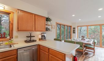 268 PICARD Ct, Basye, VA 22810