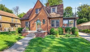 1036 W OKLAHOMA St, Appleton, WI 54914