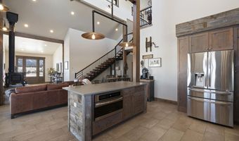 440 STRAWBERRY HILLS Dr, Bedford, WY 83112