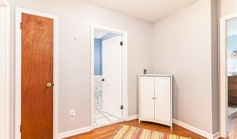 26 Fort Ninigret Rd, Charlestown, RI 02813