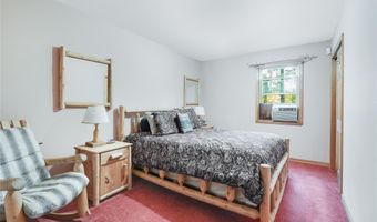 91 Decker Rd, Ancram, NY 12502