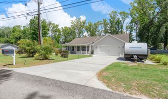 5005 Dogwood St, Beaufort, SC 29906