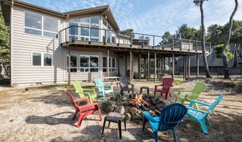18000 OCEAN Blvd, Rockaway Beach, OR 97136