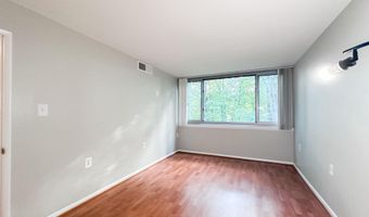 4410 BRIARWOOD Ct N 25, Annandale, VA 22003