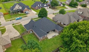 5812 Woodland Rd, Bartlesville, OK 74006