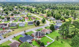 2931 Stonewater Dr, Albany, GA 31721