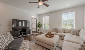 515 Burton Dr #807, Alpharetta, GA 30009