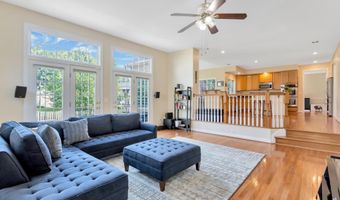 43364 DEEPSPRING Ct, Ashburn, VA 20147