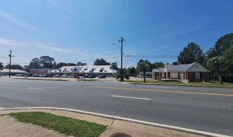 437 W Parker St, Baxley, GA 31513