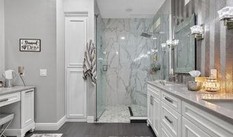 145 SILVER FALLS Dr, Apollo Beach, FL 33572