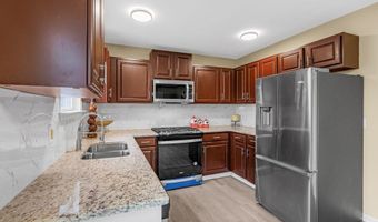 1 SEQUOIA Ct, Bear, DE 19701