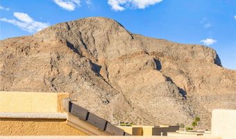 10525 Shiny Skies Dr, Las Vegas, NV 89129