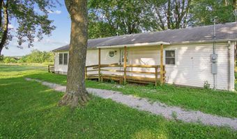 201 1st St, Arcola, MO 65603