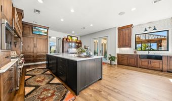 887 HCR 3110 N, Abbott, TX 76621