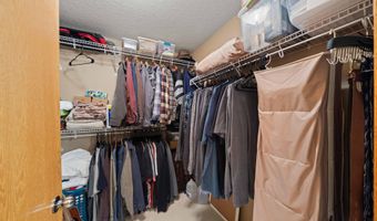 824 Tennyson Ave, Ames, IA 50014