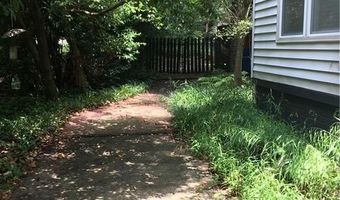 136 Bucher Dr, Decatur, GA 30030
