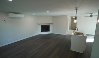 2419 SE ERMINE St, Albany, OR 97322