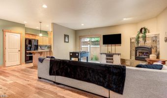 61390 Merriewood Ct, Bend, OR 97702