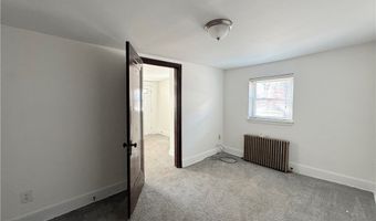 30 S 13th St, Airville, PA 15203