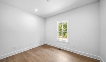 3 Patsy's Way, Cape May Court House, NJ 08210