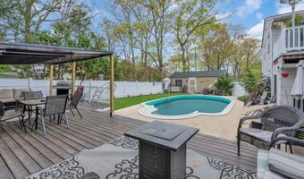 75 Bittern Ln, Bayville, NJ 08721