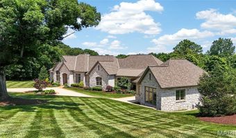 262 Dietrich Rd, Ballwin, MO 63021