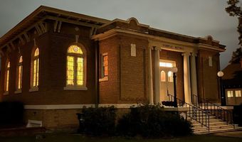 414 Broad St, Bainbridge, GA 39819