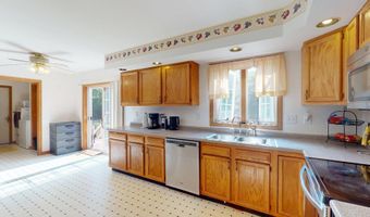 82 Plummer Hill Rd, Belmont, NH 03220