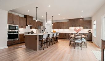 2001 Shelly Ln, Adams Twp., PA 16046