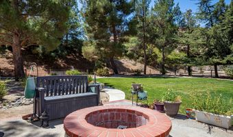 32201 Joaquin Dr, Acton, CA 93510