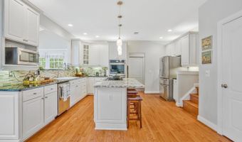 19917 INTERLACHEN Cir, Ashburn, VA 20147