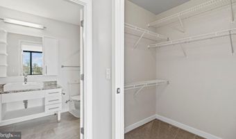 8300 WISCONSIN Ave 2B-1-921, Bethesda, MD 20814