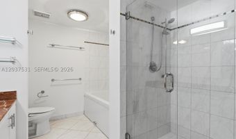 3610 Yacht Club Dr 702, Aventura, FL 33180