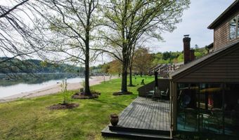 15 Manor Estates Dr 1, Bristol, NH 03222