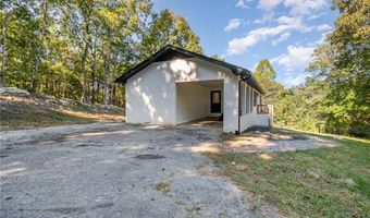 521 Henley Country Rd, Asheboro, NC 27203