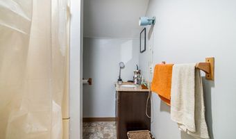 104 Canal St, Blackstone, MA 01504