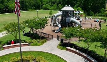 129 Silvercrest Dr, Acworth, GA 30101