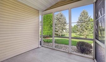 3354 N Stone Creek Cir, Madison, WI 53719