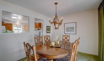 6904 EDWINA Ave NE, Albuquerque, NM 87110