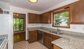 330 Broken Lance Pl, Alpharetta, GA 30022