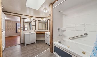 1915 Thomas Jefferson Ave, Battle Mountain, NV 89820