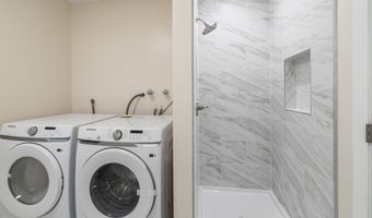 6 El Toro Dr, Bristol, CT 06010
