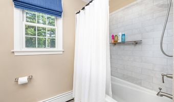 56 Juniper Dr, Avon, CT 06001