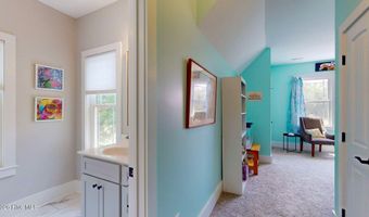 708 N Sunset St, Atkinson, NC 28421