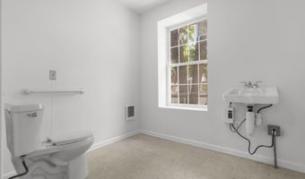 33 William St, Danbury, CT 06810