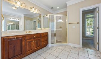 1050 Chestnut Glen Dr, Athens, GA 30606