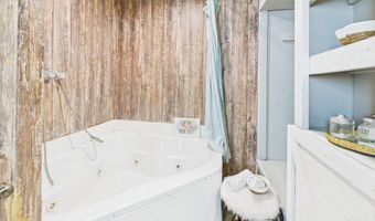 1310 W 1st St, Alexandria, IN 46001