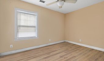 301 2ND St, Atlantic Beach, FL 32233