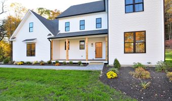 152 E Hill Rd, Canton, CT 06019