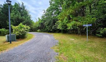 7919 Pelican Bay Dr, Awendaw, SC 29429